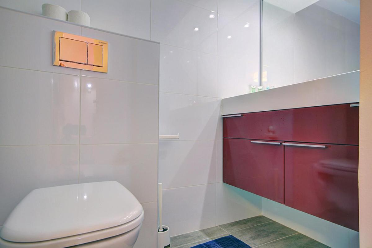 Lisetta - By Beach Apartments Tlv Tel Aviv Eksteriør billede